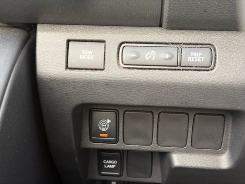 Used 2022 Nissan Frontier S w/ Technology Package RWD image 27