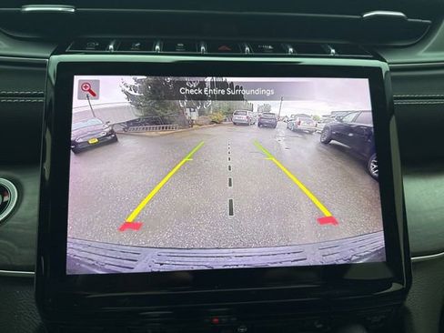 Used 2022 Jeep Grand Cherokee L Limited AWD/4WD image 31