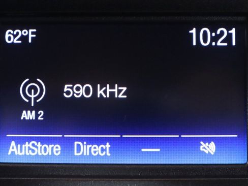 Used 2018 Ford Mustang Coupe image 16