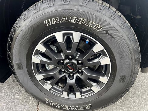 Certified 2022 Nissan Titan PRO-4X w/ Pro-4x Convenience Package image 24