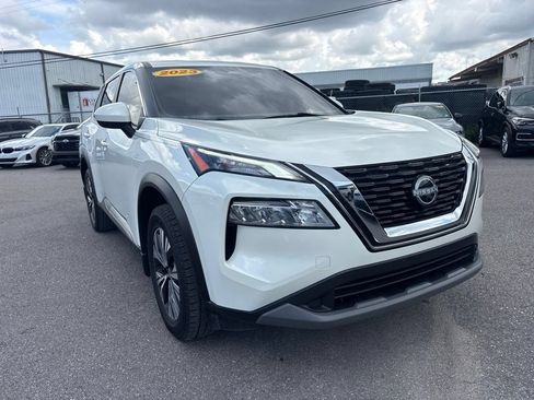 Used 2023 Nissan Rogue SV FWD image 1