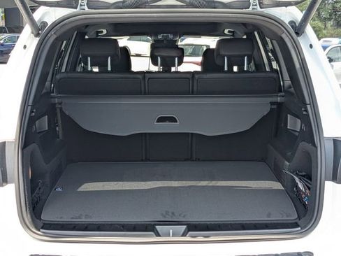 New 2025 Mercedes-Benz GLB 250 image 14