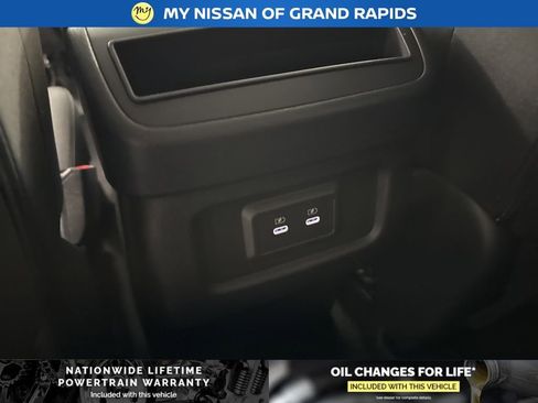 New 2026 Nissan Pathfinder SV image 31