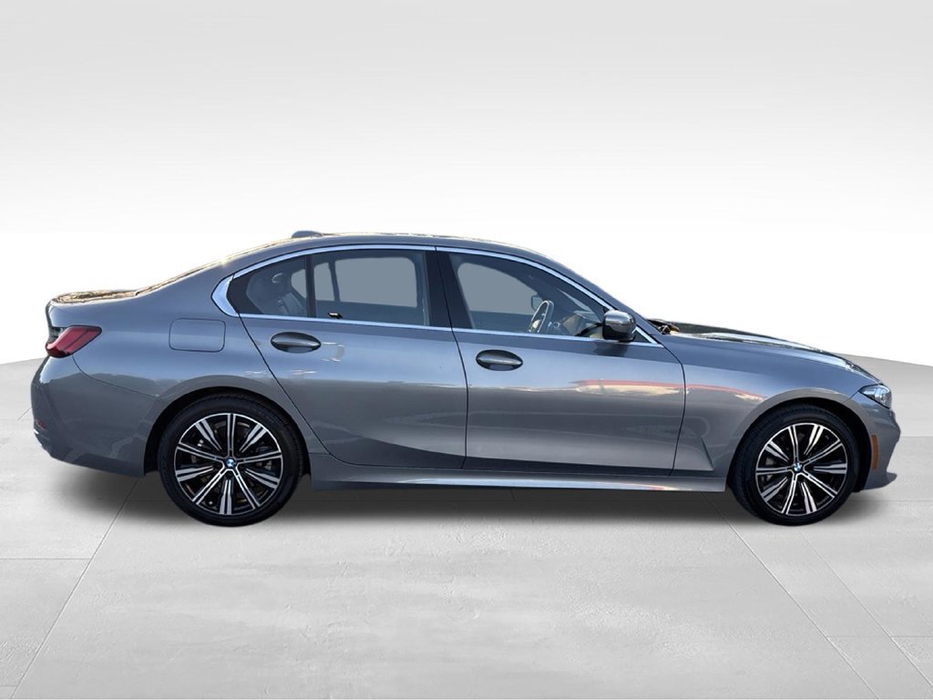 Used 2025 BMW 330i xDrive Sedan AWD/4WD image 6