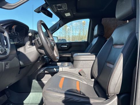 Used 2021 GMC Sierra 1500 AT4 w/ AT4 Preferred Package image 9