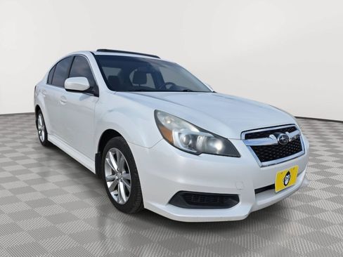 Used 2013 Subaru Legacy 2.5i Premium AWD/4WD image 3