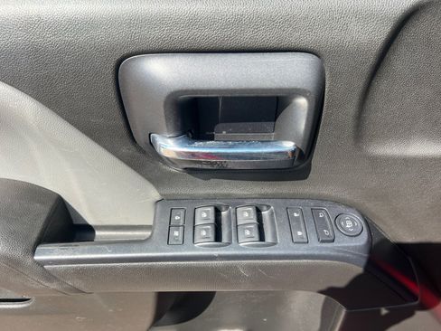 Used 2018 Chevrolet Silverado 1500 Custom w/ Custom Convenience Package RWD image 30