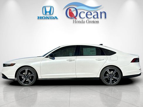 New 2026 Honda Accord SE image 2