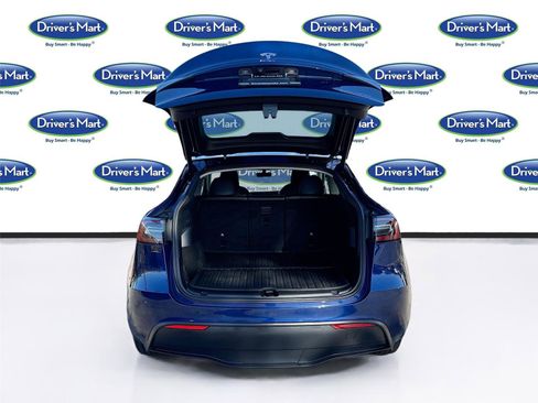 Used 2022 Tesla Model Y Long Range AWD/4WD image 26