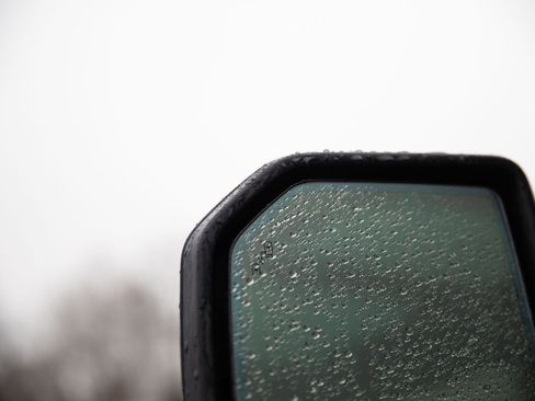 Used 2015 Ford F150 Lariat w/ Equipment Group 502A Luxury image 11