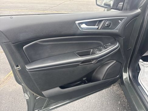Used 2024 Ford Edge Titanium w/ Equipment Group 301A AWD/4WD image 30