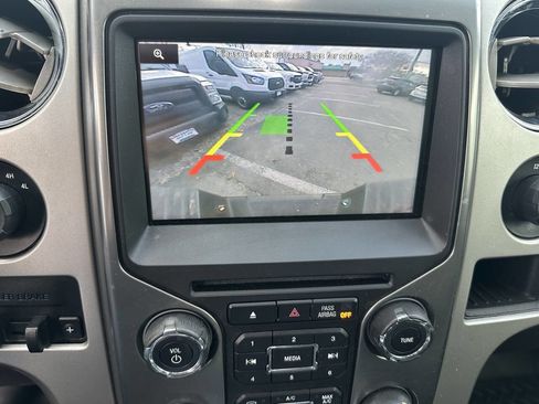 Used 2014 Ford F150 FX4 w/ Equipment Group 402A Luxury image 12