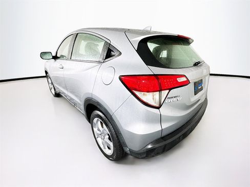 Used 2020 Honda HR-V LX image 5
