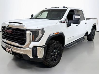Used 2025 GMC Sierra 3500 Pro w/ Convenience Package