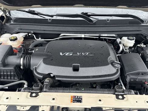 Used 2022 Chevrolet Colorado Z71 image 13