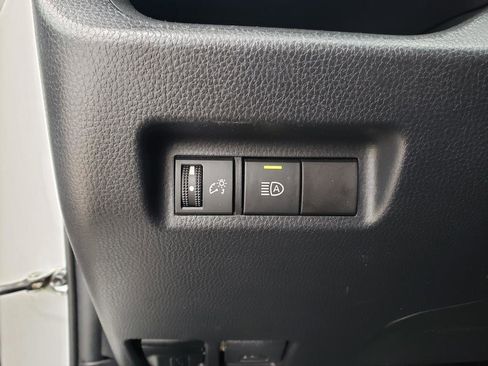 Used 2023 Toyota RAV4 XLE image 33