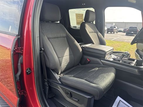 Used 2022 Ford F150 XLT w/ Equipment Group 302A High image 23