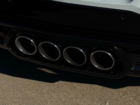 Used 2024 Chevrolet Corvette Z06 RWD image 59