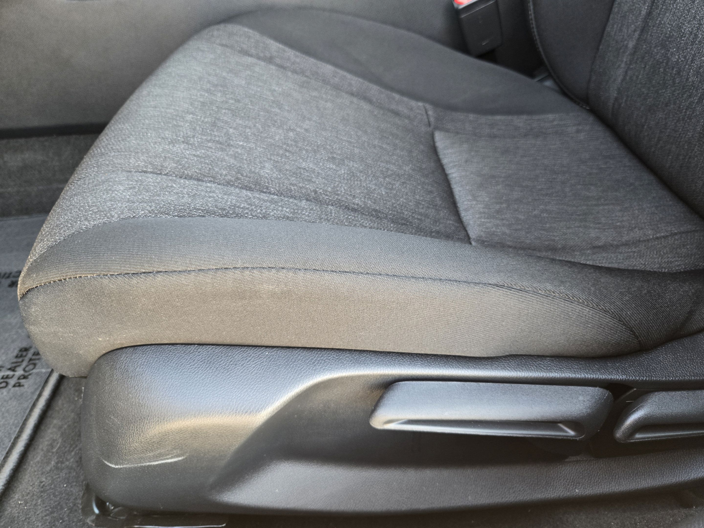 Certified 2025 Honda Accord LX image 22