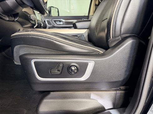 Used 2021 RAM 1500 Laramie AWD/4WD image 25