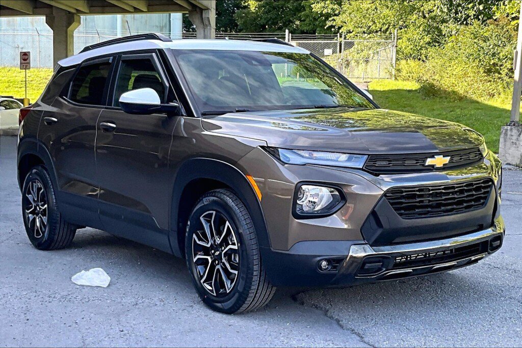 Used 2022 Chevrolet TrailBlazer ACTIV w/ Sun and Liftgate Package FWD image 19