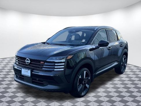 New 2025 Nissan Kicks SR w/ Illumination Package image 6