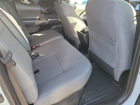Used 2018 Toyota Tacoma SR5 image 14