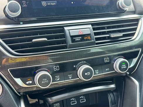 Used 2022 Honda Accord Sport image 17