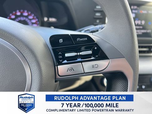 Used 2023 Hyundai Elantra SEL image 31