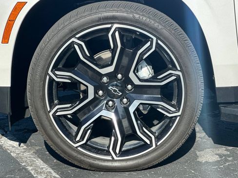 Used 2025 Chevrolet Tahoe RST w/ RST Capability Package AWD/4WD image 45