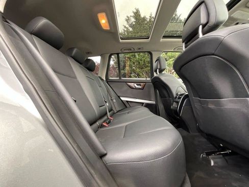 Used 2011 Mercedes-Benz GLK 350 4MATIC image 13