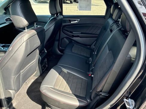 Used 2024 Ford Edge ST-Line AWD/4WD image 70