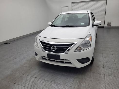 Used 2017 Nissan Versa SV FWD image 15