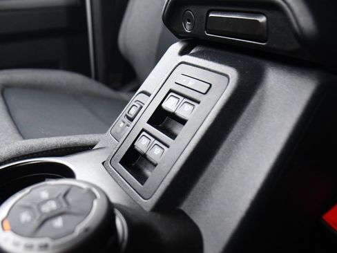 Used 2023 Ford Bronco Big Bend image 21