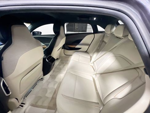Used 2024 Lucid Air Touring AWD/4WD image 20