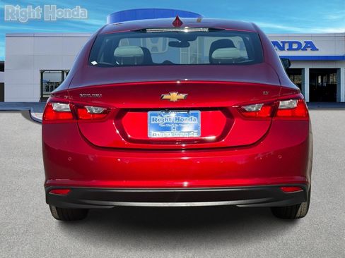 Used 2024 Chevrolet Malibu LT image 6