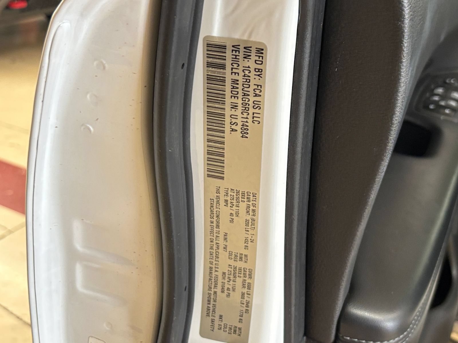 Used 2024 Dodge Durango SXT AWD/4WD image 28