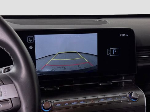 Certified 2025 Hyundai Kona SEL image 14