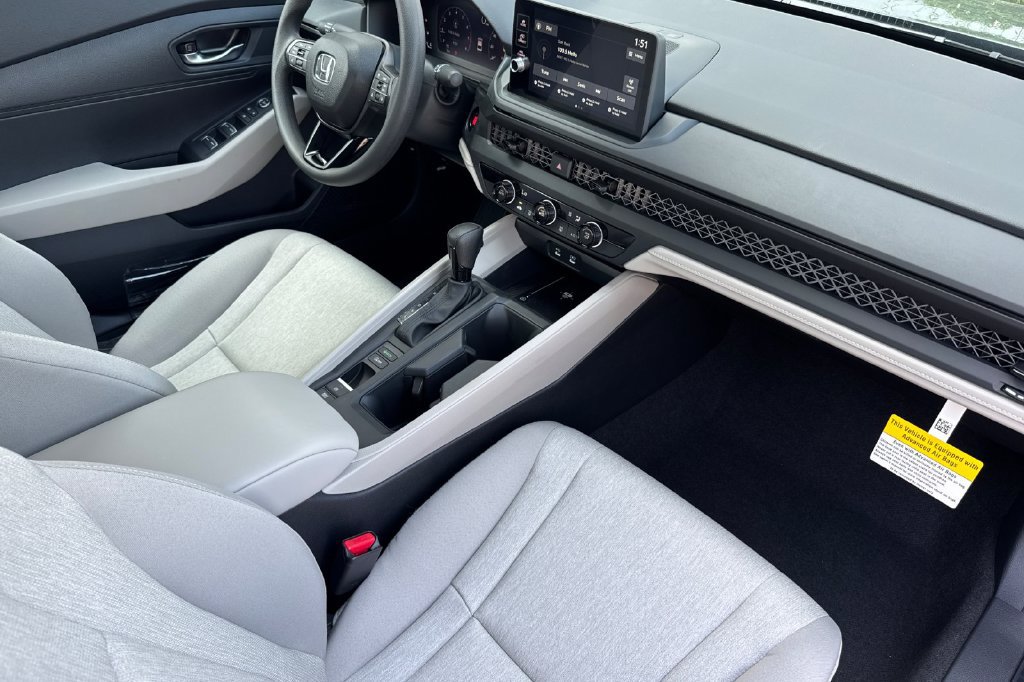 New 2026 Honda Accord LX image 15