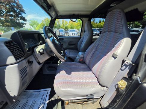 Used 1998 Jeep Wrangler Sport AWD/4WD image 10
