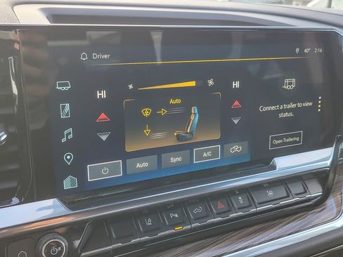 Certified 2025 Chevrolet Silverado 2500 LT w/ All Star Edition image 13