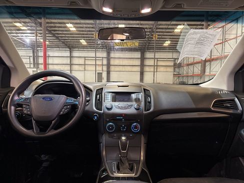 Used 2016 Ford Edge SE AWD/4WD image 14