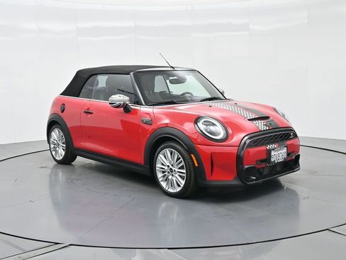 Used 2023 MINI Cooper S image 4