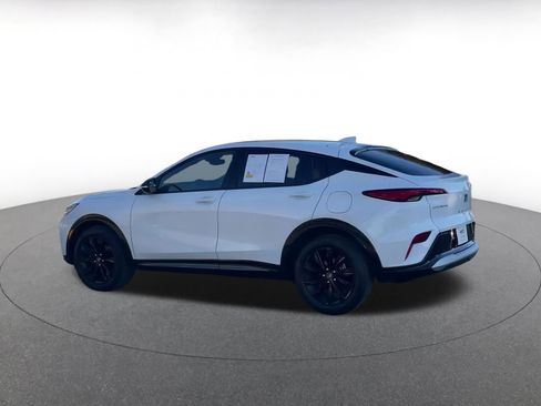 Used 2025 Buick Envista Sport Touring image 10