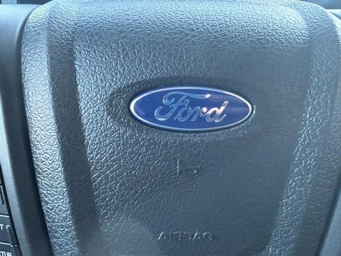 Used 2011 Ford F150 XLT AWD/4WD image 18