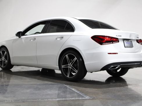 Used 2019 Mercedes-Benz A 220 A 220 image 5