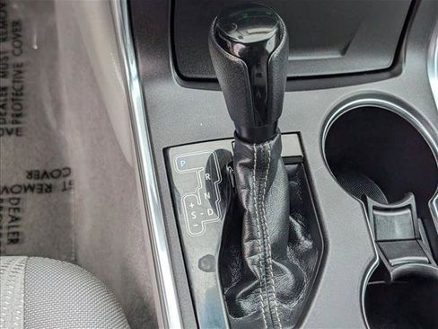Used 2016 Toyota Camry LE FWD image 12
