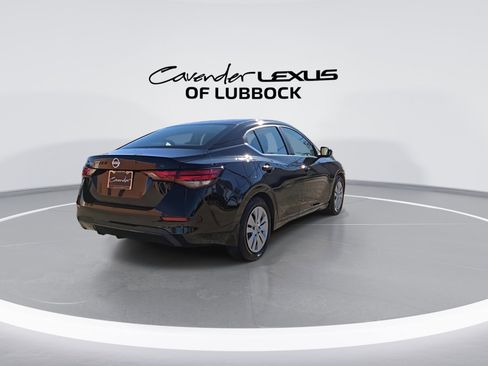 Used 2022 Nissan Sentra S image 8