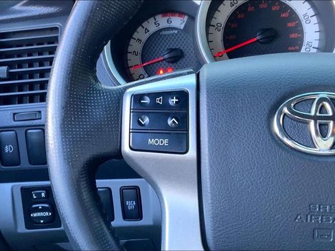 Used 2013 Toyota Tacoma 4x4 Double Cab w/ SR5 Pkg image 24