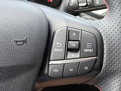 Used 2025 Ford Escape ST-Line FWD image 19